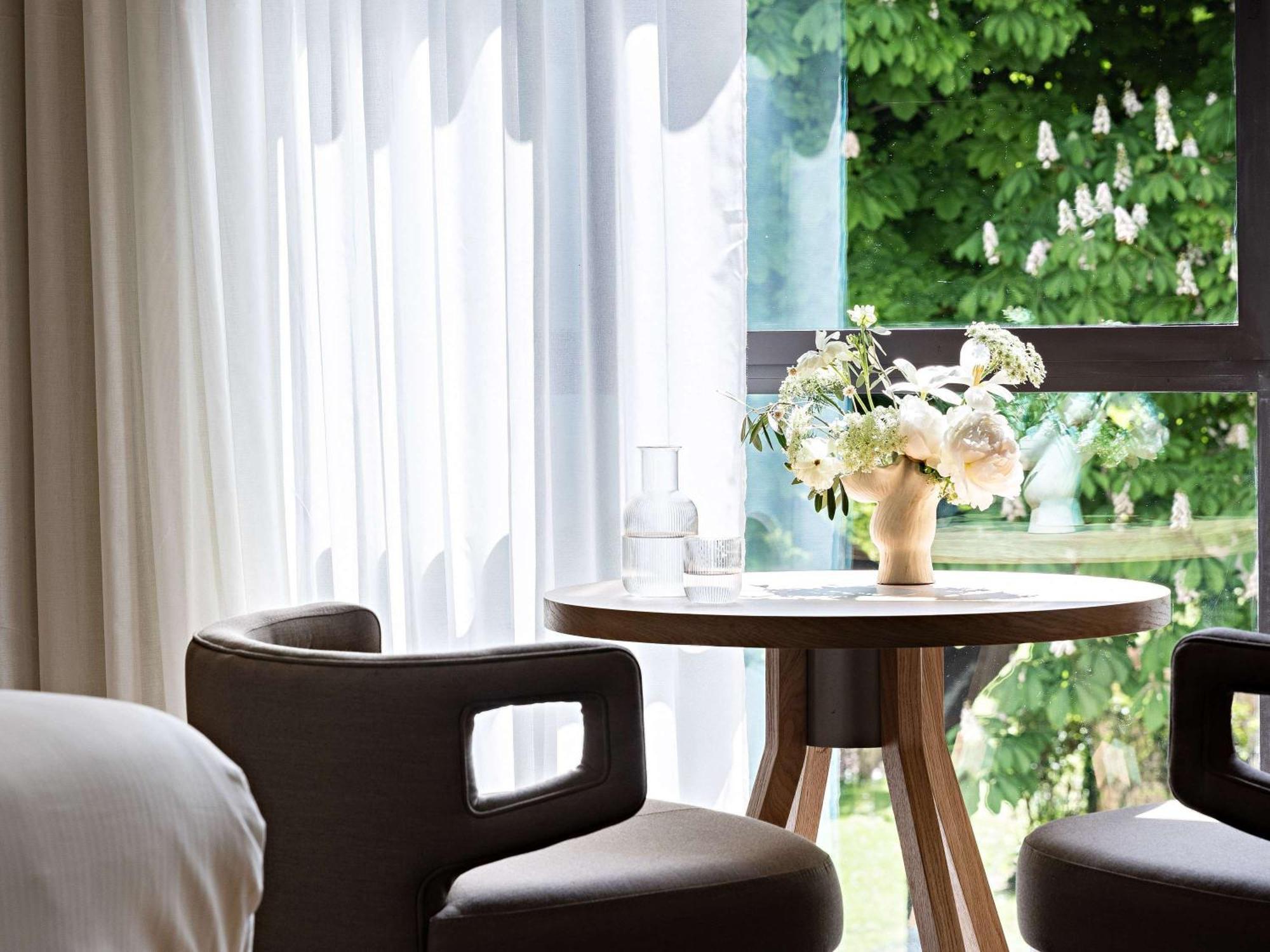 Domaine Reine Margot Paris - Mgallery Collection Hotel Issy-les-Moulineaux